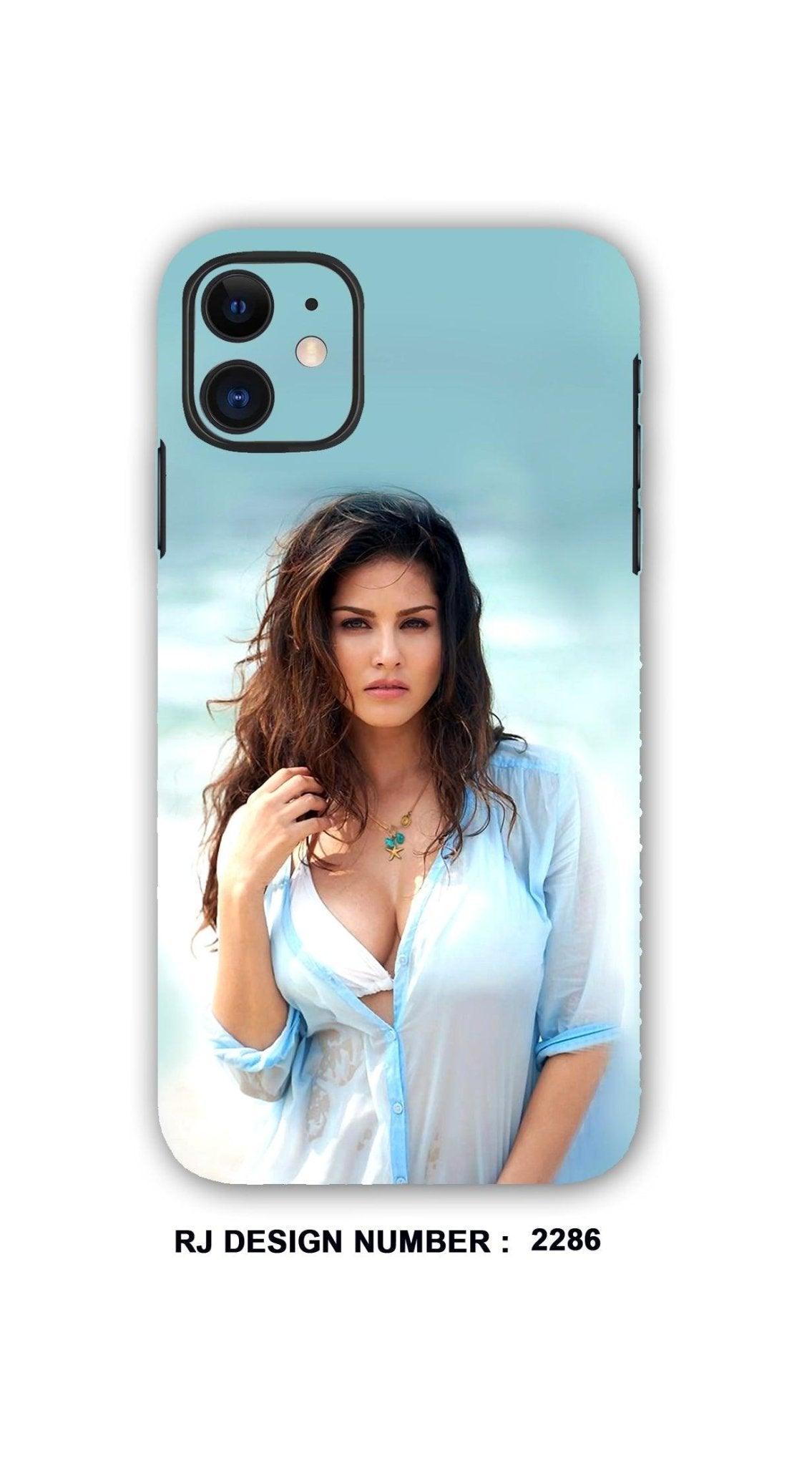 Sunny Leone MOBILE SKIN| Adult Actress